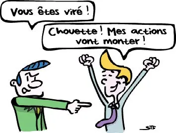 Un homme pointe du doigt une personne qu'il vire